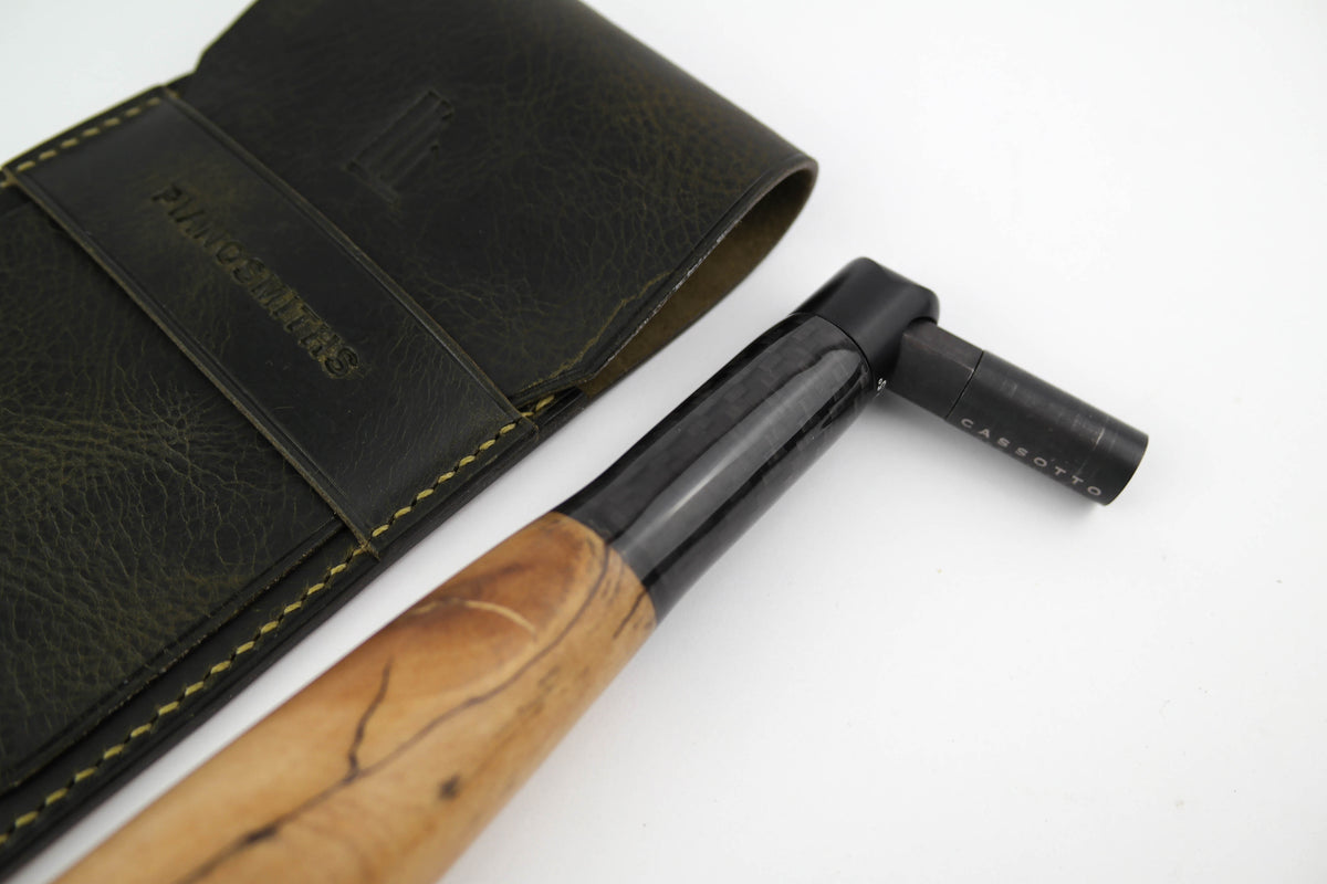 Levers Carbon & Wood